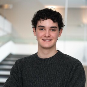 Mika Meder, Auszubildender Veranstaltungskauffrau &copy; Koblenz-Touristik GmbH, D&eacute;sir&eacute;e von Canal