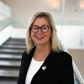 Leiterin Tourist-Information der Koblenz-Touristik GmbH Dagmar Pfeffer © Koblenz-Touristik GmbH, Désirée von Canal Leiterin Tourist-Information der Koblenz-Touristik GmbH Dagmar Pfeffer © Koblenz-Touristik GmbH, Désirée von Canal